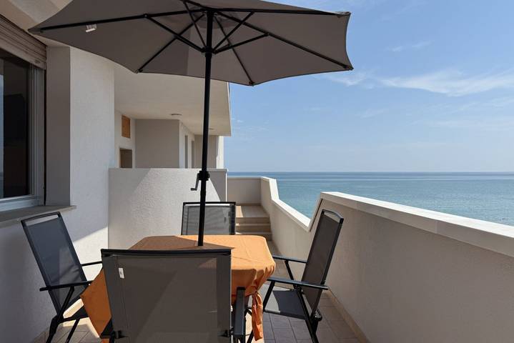 Holiday apartment for 5 people, with balcony/terrace, with pets - 1