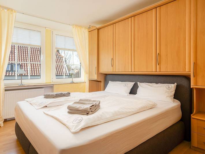 Ferienwohnung für 4 Personen, mit Sauna und Seeblick, mit Haustier in Krummhörn - 4