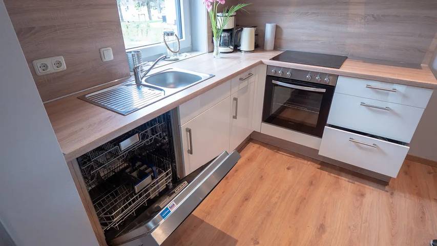 Ferienhaus für 6 Personen, mit Garten und Sauna in Lenz - 4