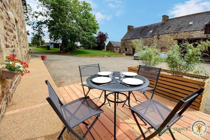 Gîte pour 4 personnes, avec jardin et terrasse en Cotes-d'Armor - 4