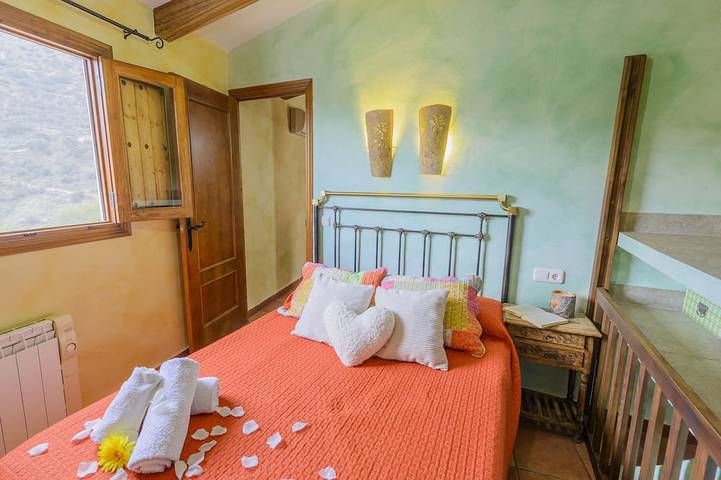 Rural House \"El Mirador\" in Laroya, Cordillera Penibética