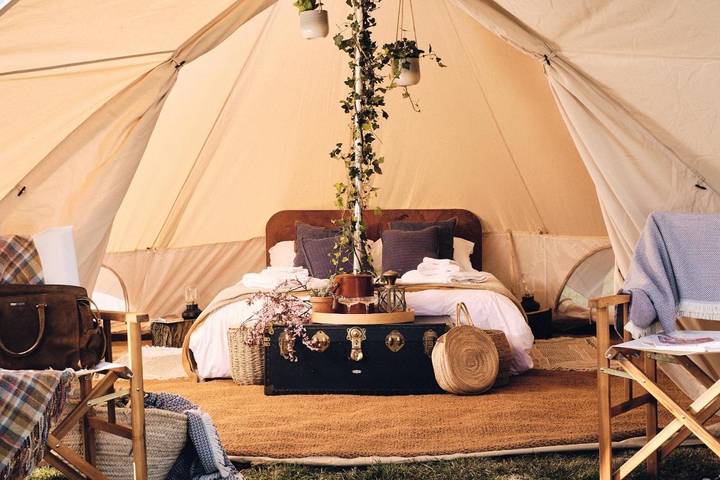 Glamping for 4 people, with Terrace and Garden in Canterbury