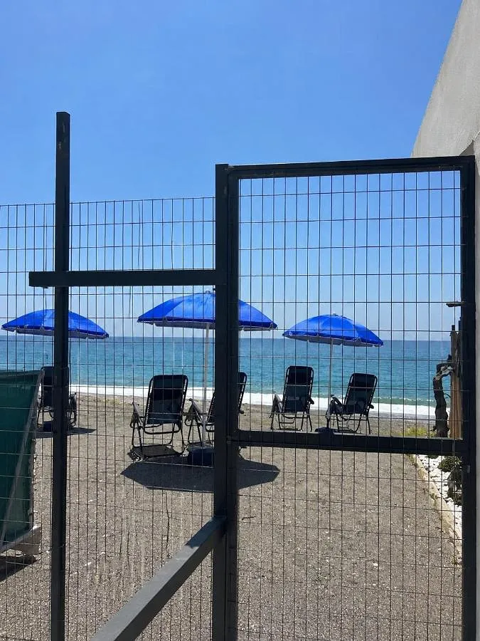Aparthotel para 3 personas, con jardín y vistas, Familias con niños - 1