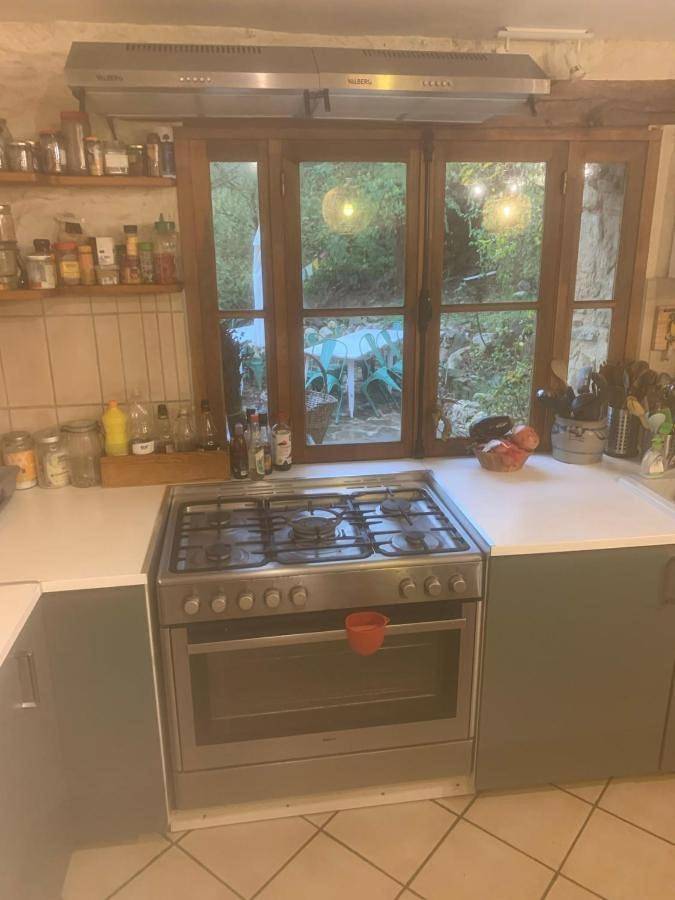 Chambre d’hôte pour 5 personnes, avec vue et jardin, animaux acceptés dans l' Aude - 2