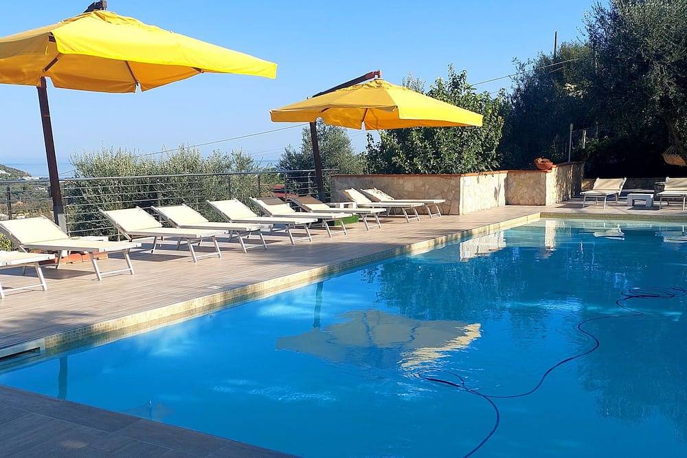 Appartamento intero, Ampio appartamento in villa con piscina in Peschici e dintorni, Gargano
