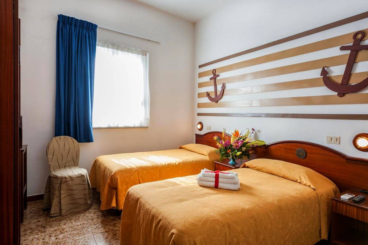 Hotel La Carruba in Cetraro, Costa Tirrenica Calabria