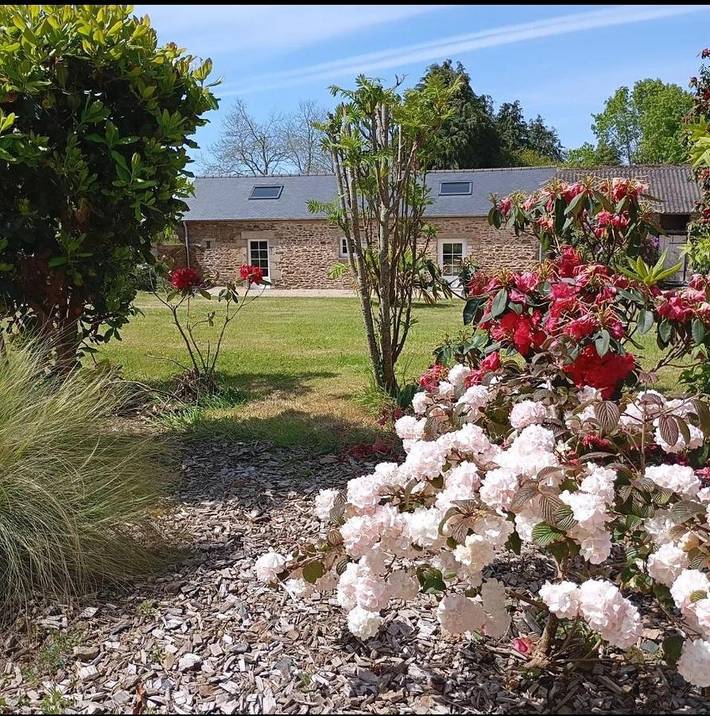 Location de vacances pour 3 personnes, avec jardin à Hengoat