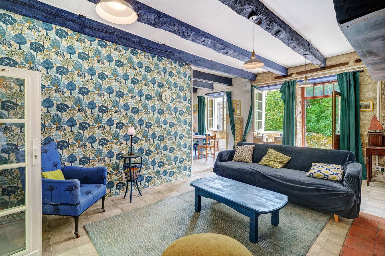 Maison de vacances « Cottage Blanc » avec terrasse privative et Wi-Fi in Beaumont-du-Périgord, Périgord Pourpre