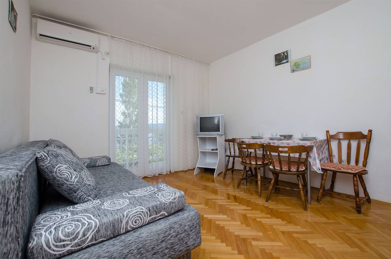 Appartamento vacanze a Omiš-Riviera a partire da 87€ a notte