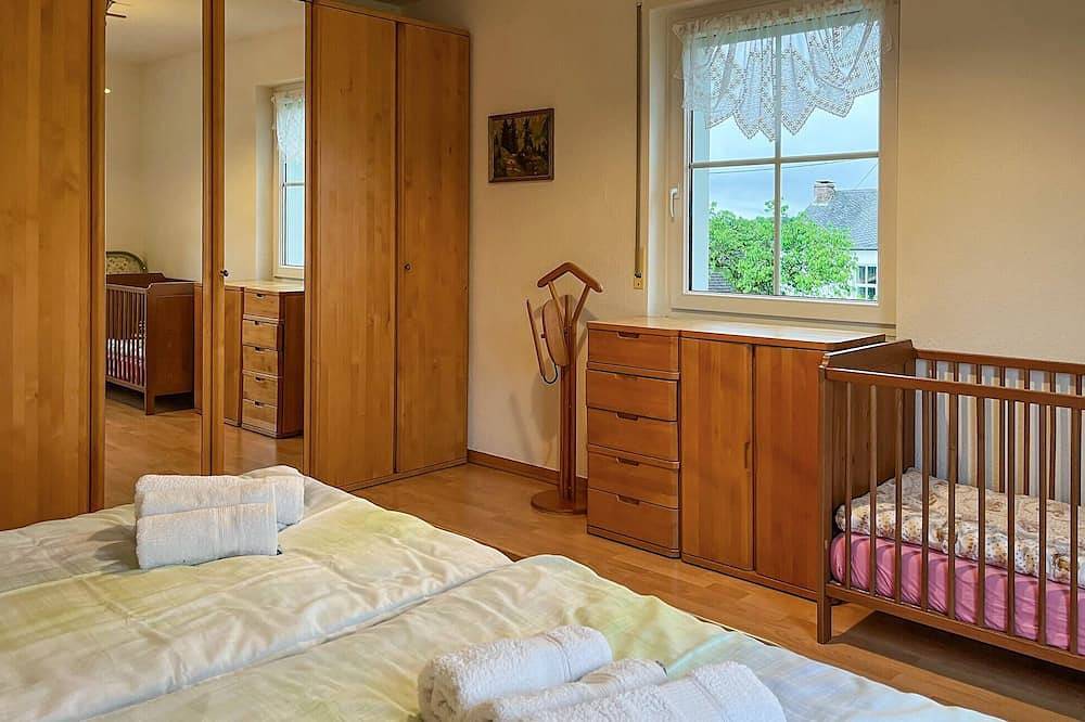 Entire apartment, Gorgeous apartment in Fleringen in Fleringen, Eifelkreis Bitburg-Prüm