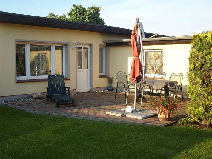 Ferienwohnung für 4 Personen, mit Terrasse und Garten in Börgerende, Börgerende-Rethwisch