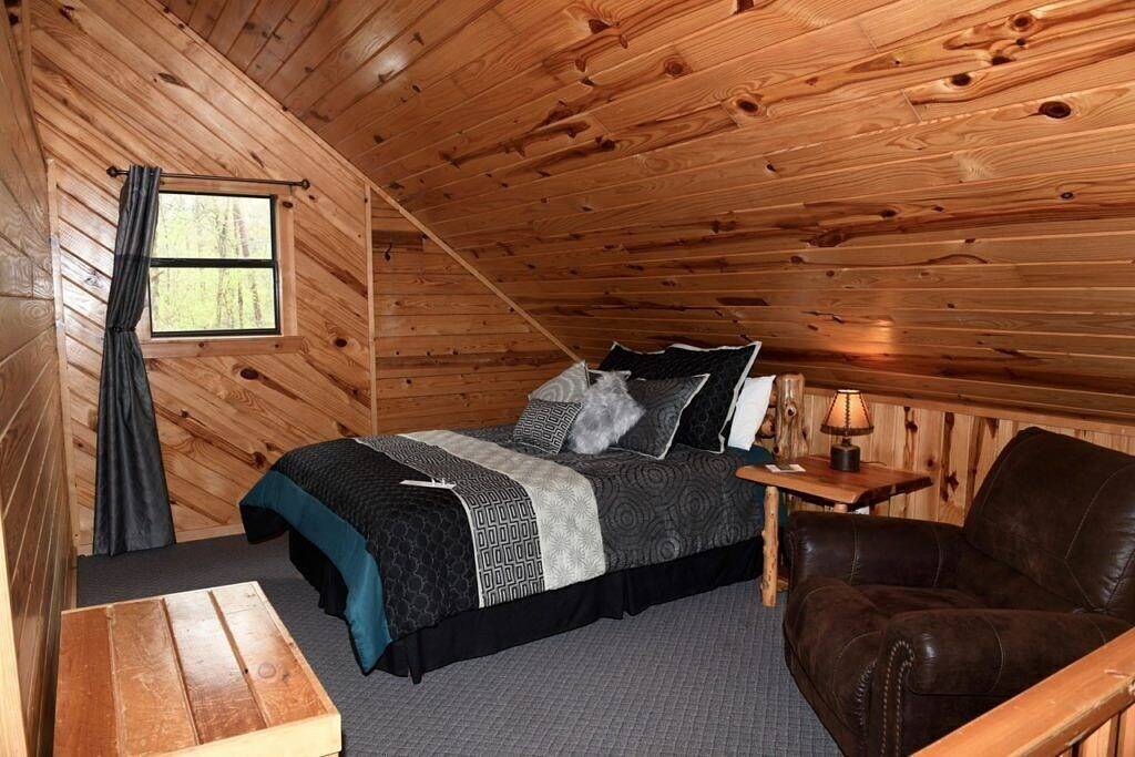 Link-N-Log: Wo die Natur auf Sie wartet! in Broken Bow Lake