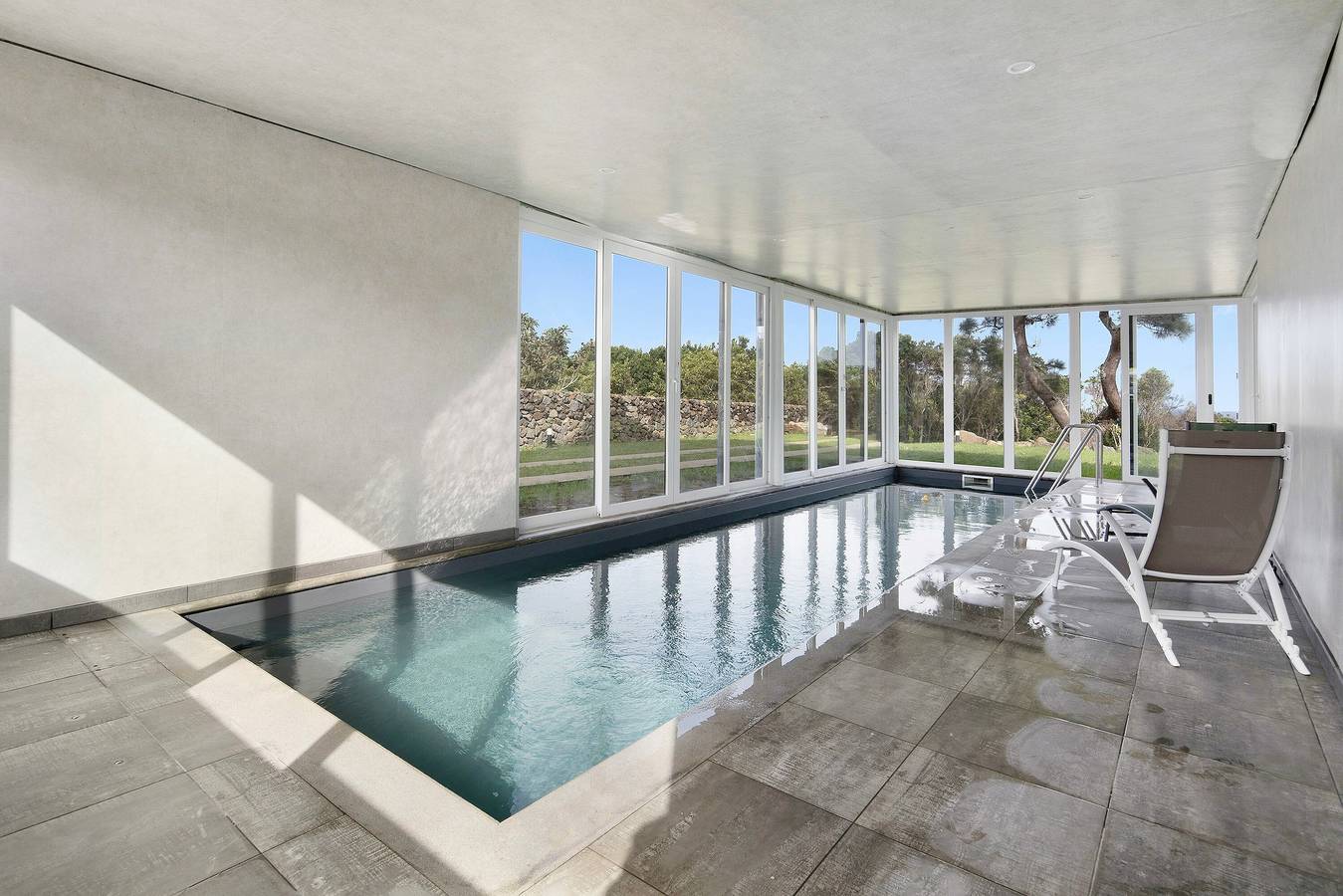 Ferienhaus "Rocha do Mar 1" mit Meerblick, Gemeinschaftspool und Wlan in Biscoitos, Terceira (Azoren)
