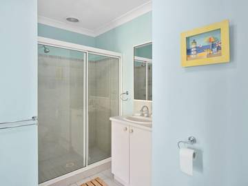 Holiday Home for 12 People in Vincentia, Jervis Bay, Photo 2