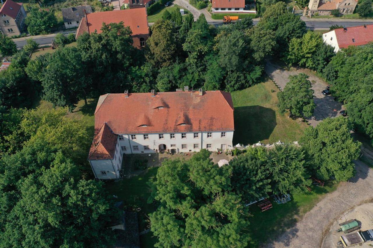 Event- Kultur & B&B Kunst Schloss Neuenhagen Übernachten im Denkmal in Neuenhagen, Bad Freienwalde