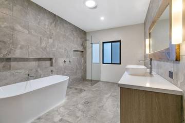 Holiday Home for 12 People in Point Lookout, Brisbane, Photo 1