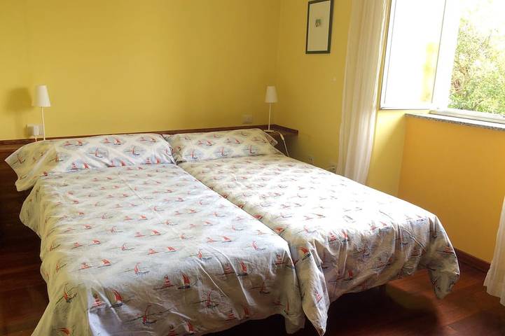 Chalet d'été idéalement situé, à deux pas de 5 plages immaculées! in Ortigueira, Rías Altas
