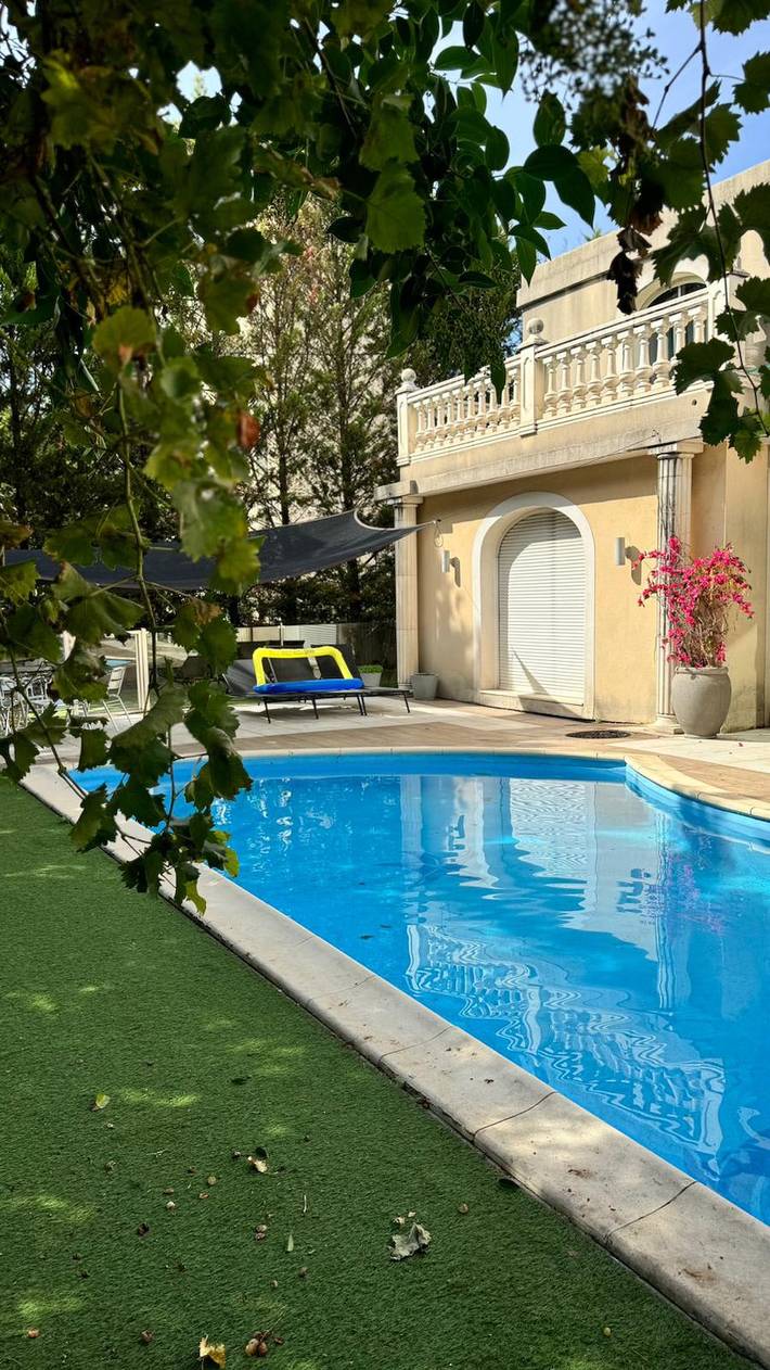 Villa für 13 Personen mit Pool in Marseille, Marseille und Umgebung