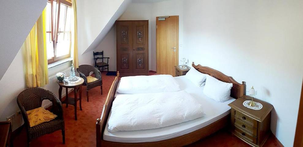 Hotel für 2 Personen, mit Garten in Zeitlofs - 3