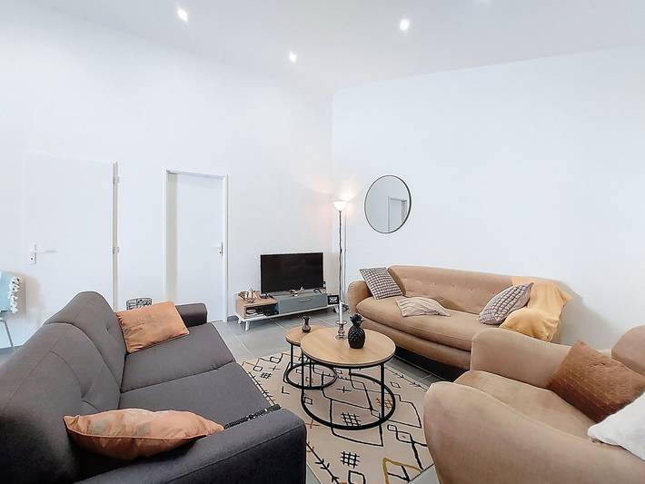 Location de vacances pour 4 personnes, avec terrasse et jardin à Les Mathes - 2