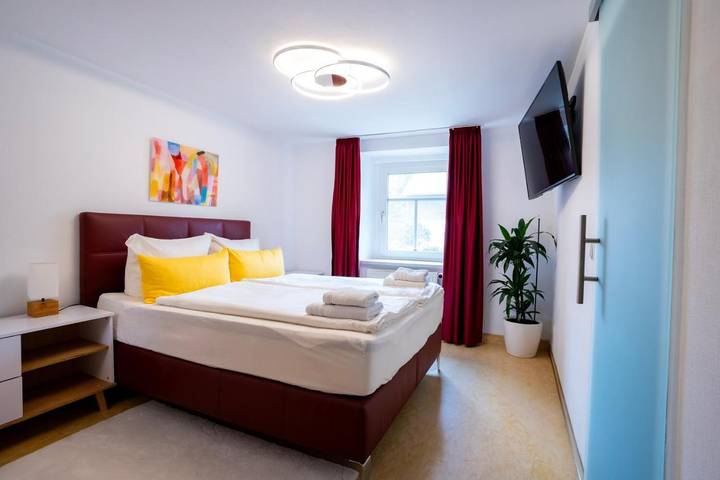 Ferienwohnung für 2 Personen, mit Terrasse und Garten sowie Sauna und Ausblick in Löbau