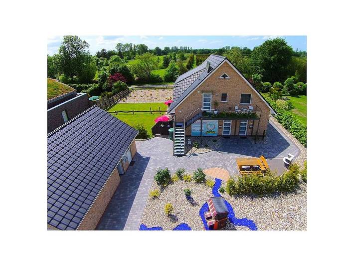 Ferienhaus für 2 Personen, mit Terrasse und Garten in Wiesmoor