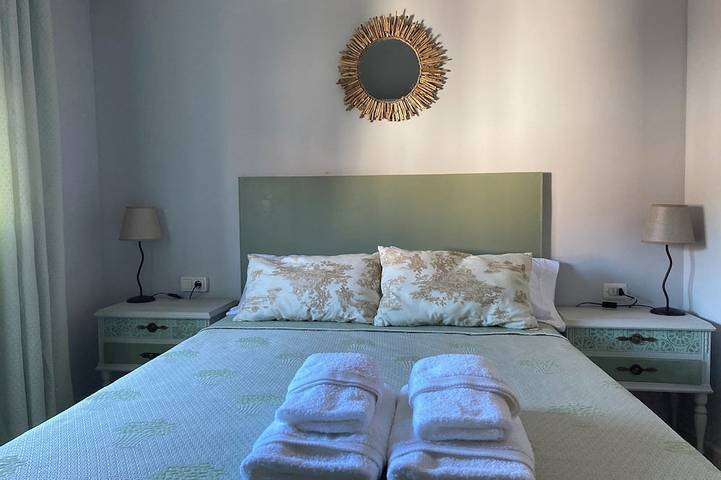 CaMeme your house in the village in Cabrero, Valle del Jerte