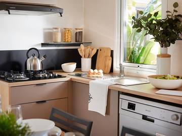 Camping pour 6 Personnes dans Vernioz, Région de Vienne, Photo 3