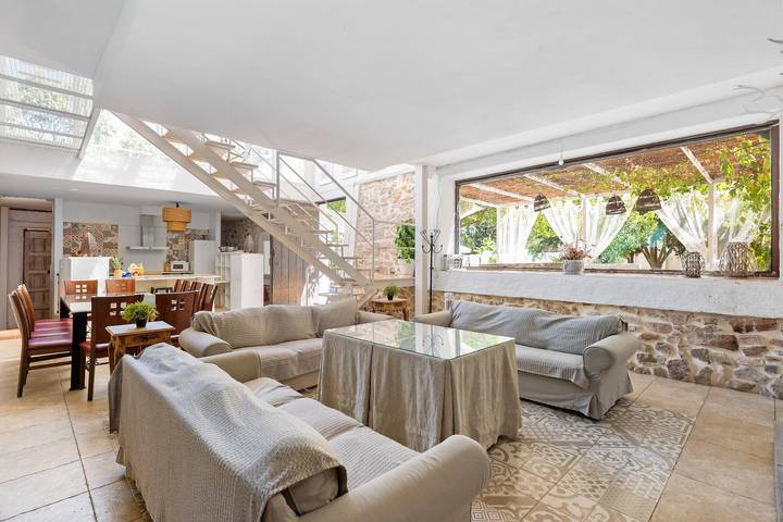 Casa rural para 38 personas, con jardín, Se admiten mascotas en Archidona - 3
