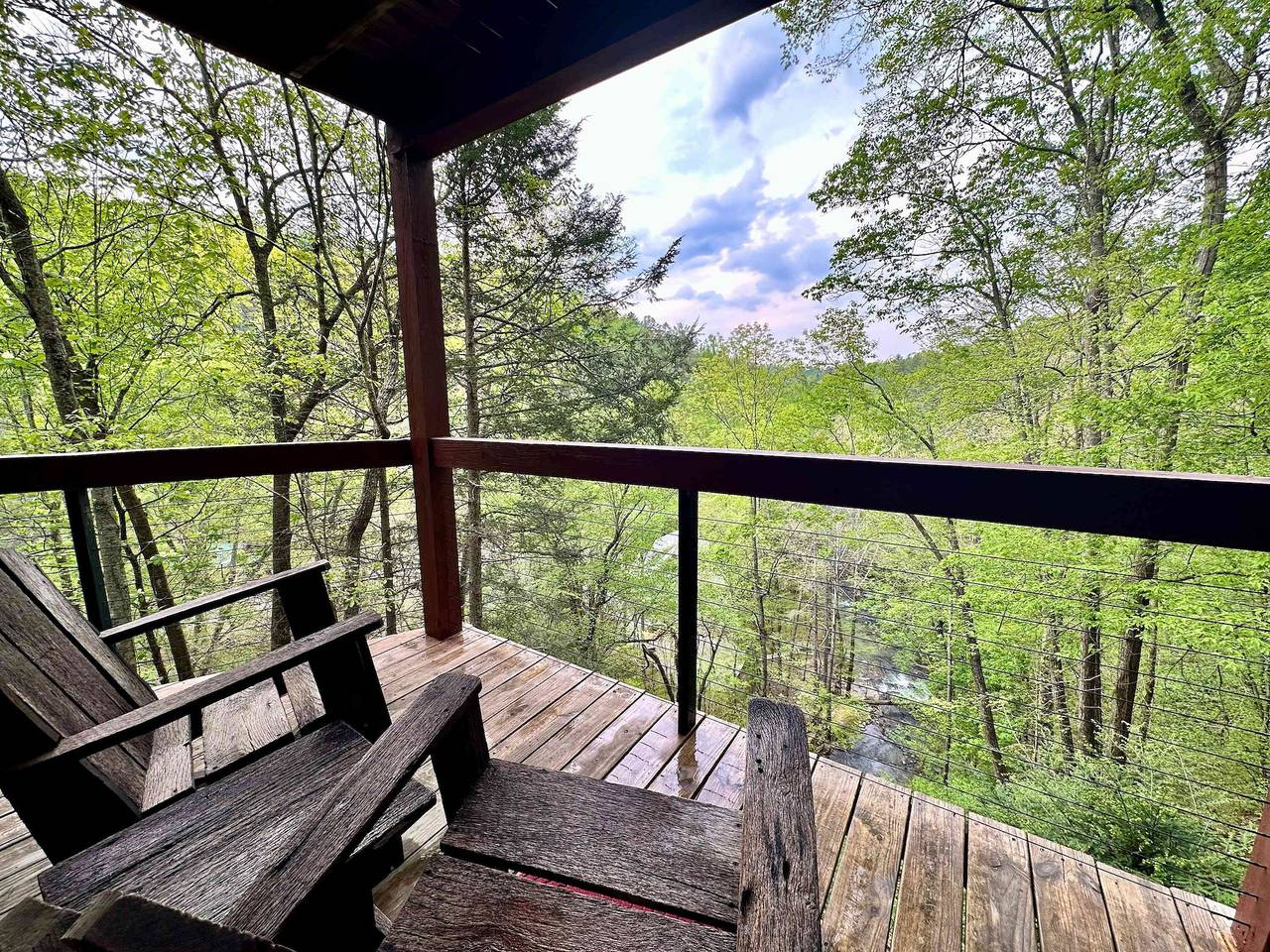 Entire apartment, Cove Creek Overlook in Cove Creek Cascades, Sevier County