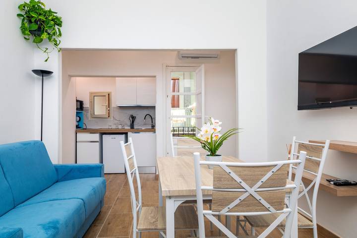 Ferienwohnung für 4 Personen, mit Balkon in Catania