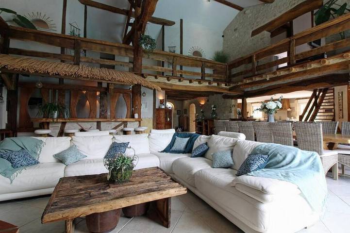 Location de vacances pour 15 personnes, avec jardin et jacuzzi dans Saint-Michel-de-Lapujade - 4