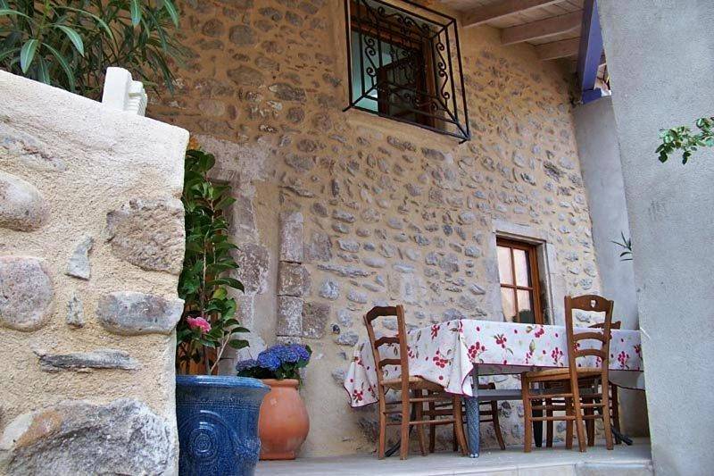 Holiday Home in Saint-Fortunat-sur-Eyrieux, Privas (arrondissement)