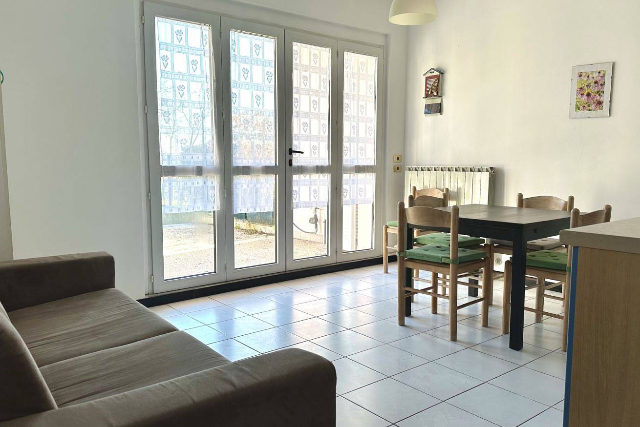 Entire apartment, Palme 9 - Marcelli, three-room apartment with private garden, Residence Le Palme in Riviera del Conero