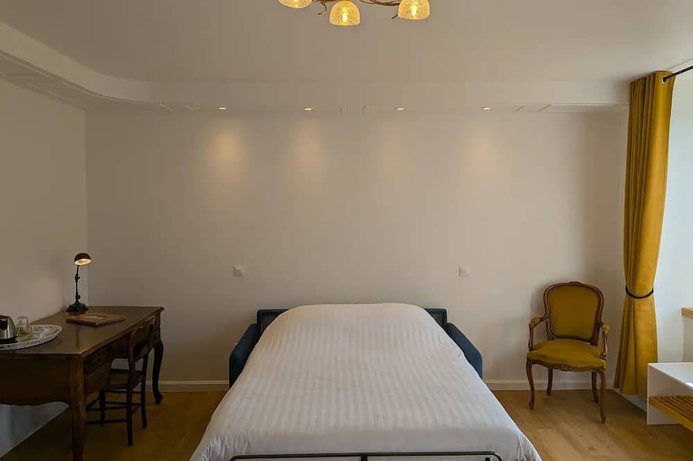 Chambre d'hôte flexible & confortable vue montagne in Montaillou, Ariège