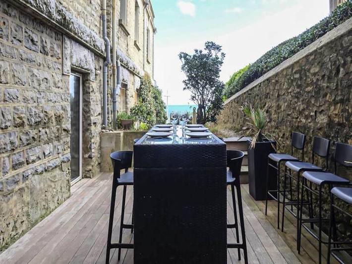 Gîte pour 5 personnes, avec terrasse, adapté aux familles dans Plage du Miramar - 4