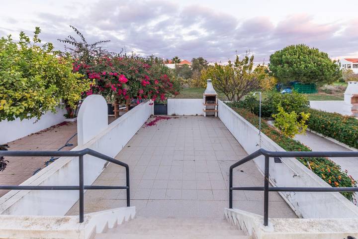 3 Schlafzimmer Villa mit Terrasse in Praia da Manta Rota by AlgarveManta (2V3) in Manta Rota, Vila Nova de Cacela