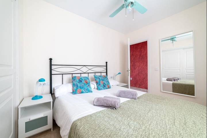 Gîte pour 4 personnes, avec Balcon et Piscine à Caleta de Fuste - 3