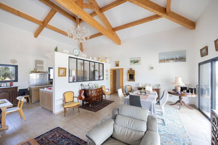 Zimmer „Chambre 3“ mit Bergblick, Gemeinschaftspool und WLAN in Aléria, Corte und Umgebung