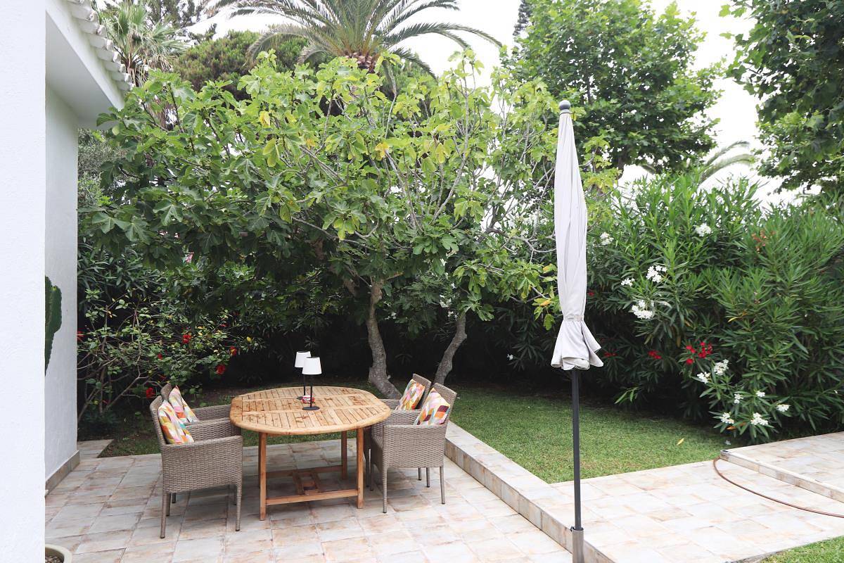 Casa Sol - Wunderschön eingerichtetes Ferienhaus mit Garten in Strandnähe in Fuente del Gallo, Conil de la Frontera