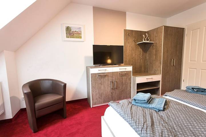 Villa für 8 Personen, mit Balkon in Kröslin - 4