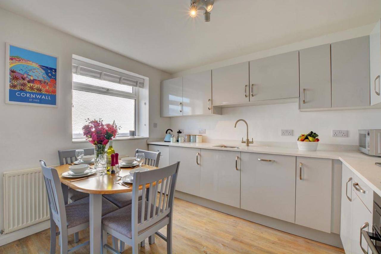Holiday Home in Crackington Haven, Pentire Point - Widemouth