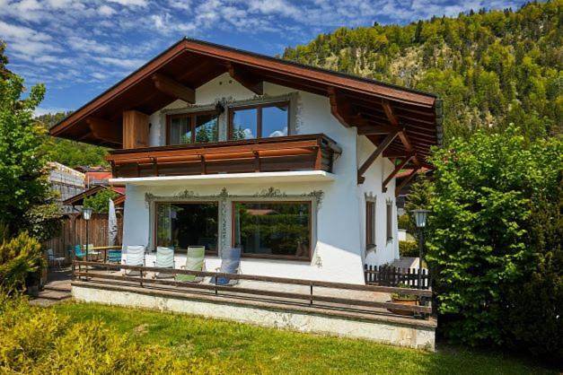 Ferienhaus für 6 Personen, mit Sauna und Balkon, mit Haustier in Reit im Winkl