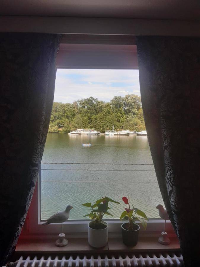 Location de vacances pour 3 personnes, avec vue ainsi que terrasse et jardin à Namur - 2