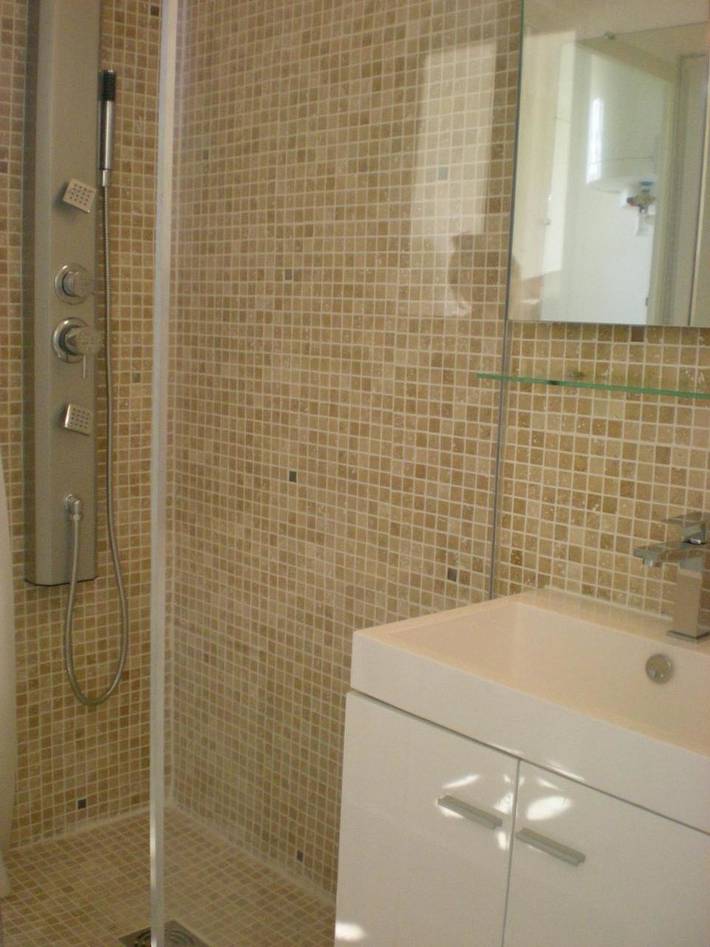 Gîte pour 4 personnes, avec balcon dans Office De Tourisme De Greoux Les Bains - 4