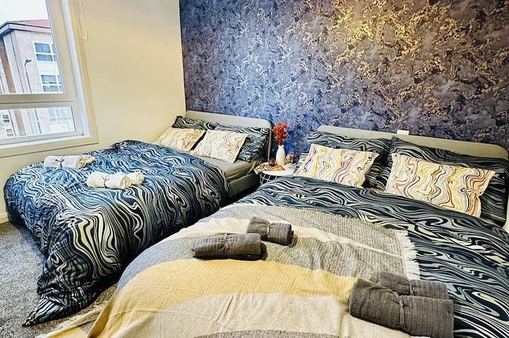 Appartement entier, Glasgow New Modern home, separate entrance,free parking in Glasgow, Greater Glasgow and Clyde Valley