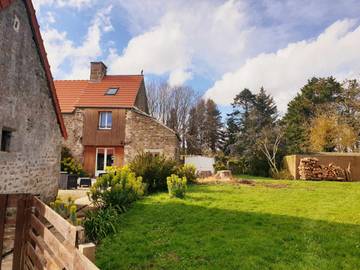 Gîte pour 4 personnes, avec jardin et terrasse à Saint-Vaast-la-Hougue