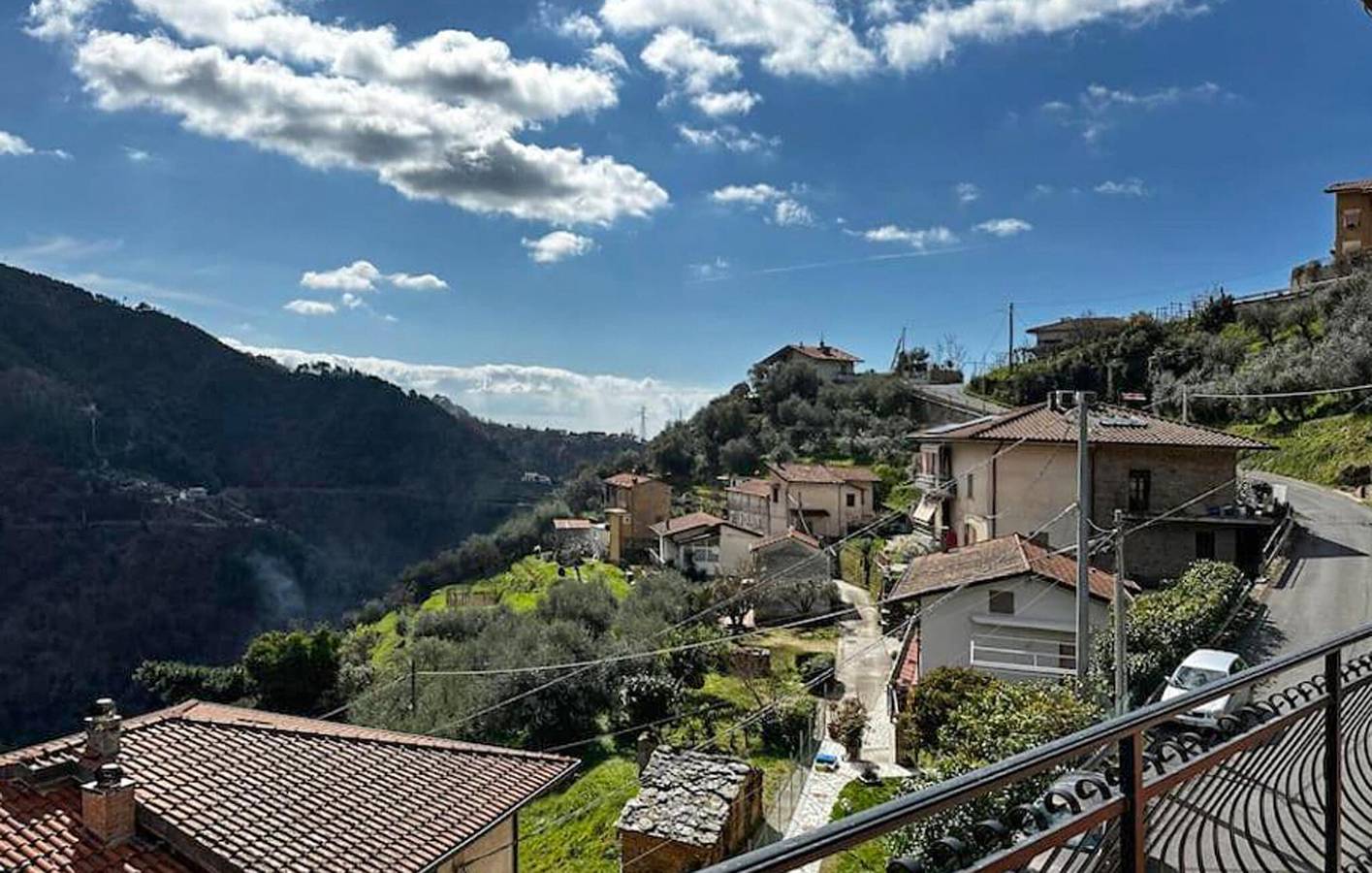 Ganze Ferienwohnung, Montignoso Wohnung mit Parkplatz & Internet - für 4 Personen in Montignoso, Italienische Riviera
