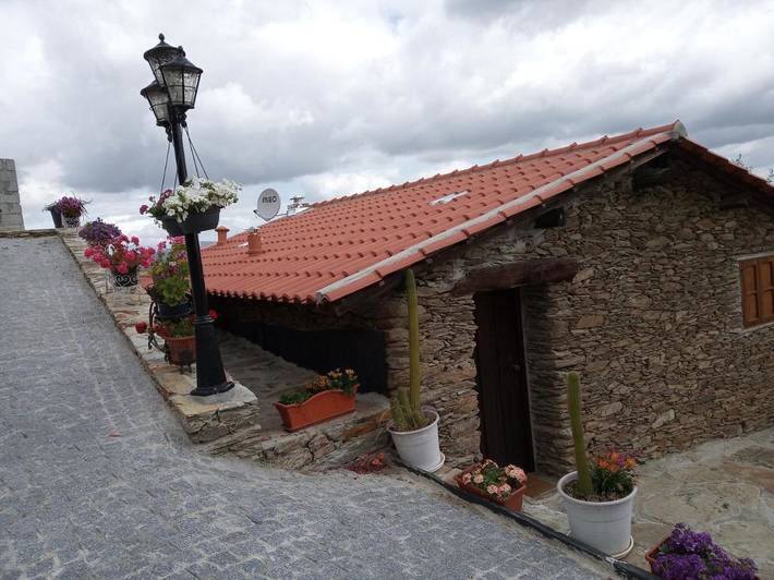 Location de vacances pour 4 personnes, avec vue et jardin, animaux acceptés dans Tabuaço - 4