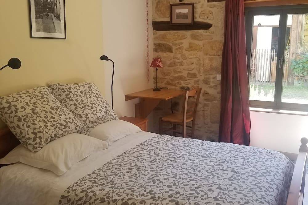 Appartement entier, Green break in Périgord Noir 4* in Saint-Julien-de-Lampon, Quercy